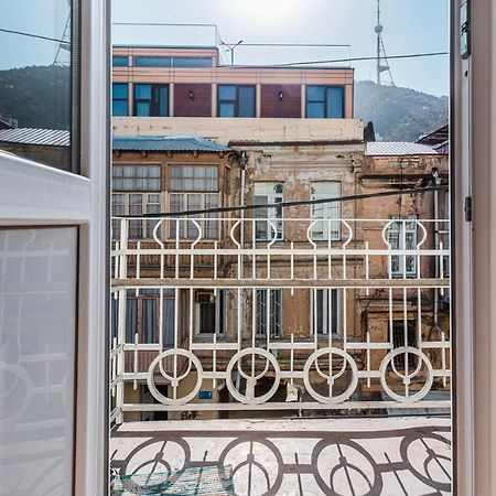 Central Location King Size Bed Τυφλίδα Εξωτερικό φωτογραφία