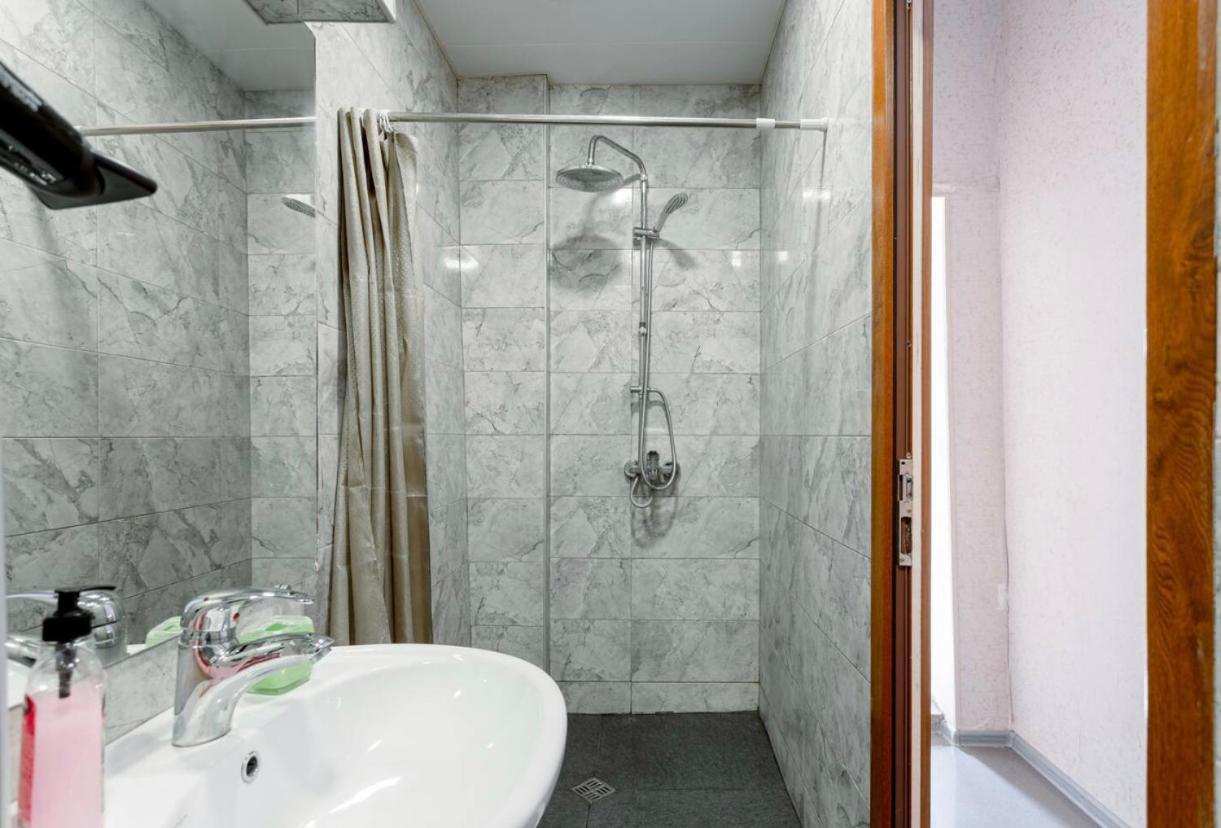 Central Location King Size Bed Τυφλίδα Εξωτερικό φωτογραφία