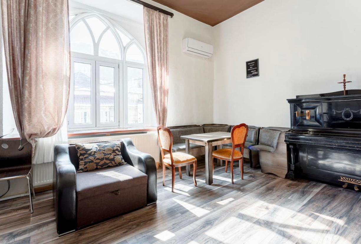 Central Location King Size Bed Τυφλίδα Εξωτερικό φωτογραφία