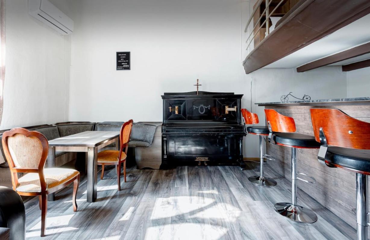 Central Location King Size Bed Τυφλίδα Εξωτερικό φωτογραφία